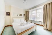 GuestReady - Big 4BR by Horsenden Hill Park
