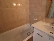 Studio confortable 4 pers. au pied des pistes avec balcon - FR-1-502-564