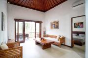 Malathi Guest Suite Ubud Green View Shared Pool