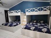 CASA DE PLAYA CON PISCINA EN PUNTA LEONA