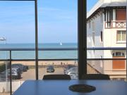 Appartement moderne avec vue sur mer et parking privatif - FR-1-712-82