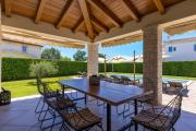 Villa Dionis with heated Pool & Grill
