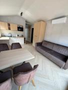 WYDMY Apartamenty i Domki Międzywodzie