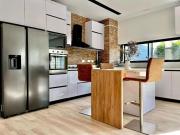 Apartment In Lake View Residence Amazing Price!