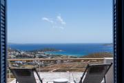 Stunning View Sarakiniko Villa