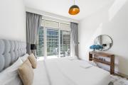 Spacious 2 BHK next to the Beach - Sunrise Bay