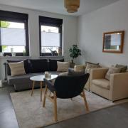 Stilvolle zwei Etagenwohnung, Parkplatz