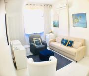 Copacabana Lindo Ar Condicionado WiFi Lado metro, comércio e Próximo Praia