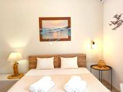 Top Arethousa Top Arethousa