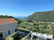 Villino con terrazzo panoramico