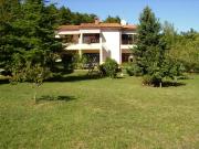 Apartment Neda Z-velika okućnica, besplatni parking i optički wi-fi Apartment Neda Z-velika okućnica, besplatni parking i optički wi-fi