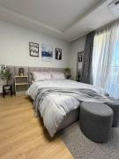 Cozy Condo in Clark Pampanga with Free Parking & Pool Access