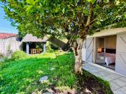 Mamie Jeanine - Jolie et grande maison avec jardin