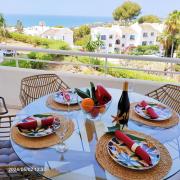 Sunny Apartament with a view to Gibraltar in Miraflores