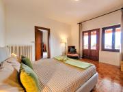 Top Stazzona Top Stazzona