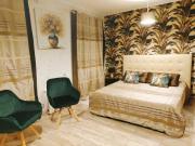 Appart 1 ch rénové avec piscine