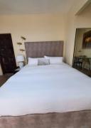 Audrey Studio Apartment in Ktown