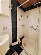 Top Kókkinos Pírgos