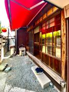 Okiya Guest House & Tapas Bar