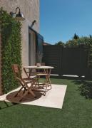 Studio rénové avec belle terrasse