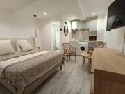 Studio à 2 pas du port