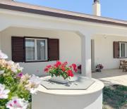 Villa Sole near the sandy beach, parking & wifi