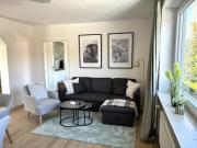 REMA Homes - Gesamte Wohnung, Küche, Parkplatz, Terrasse