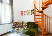 Central & colorful studio with air conditioning