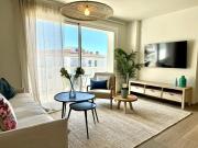 Acogedor Ático con piscina y vistas al mar