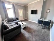 Great 3 BDRM house near city