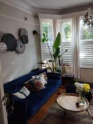 Victorian Convert 1 bedroom Flat fully Furnished- short Let