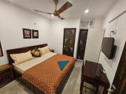 Gautam Nagar Homestay South Delhi