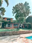 A vista mais linda de Ubatuba - Acomoda 20 pessoas