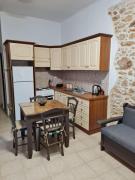 Top Sitia