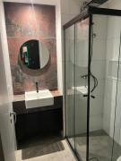 Moder Cozy Apartment