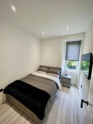 Contemporary Flat in Prime City Centre