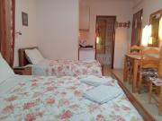 Top Kamena Vourla Top Kamena Vourla