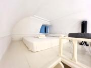 Top Emporio Santorini