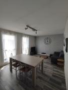 LENS, Bel appartement lumineux spacieux en centre ville 3 chambres