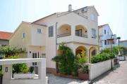 Apartments with parking space Vodice - 23346