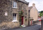 Traditional 2 Bedroom Cottage in Eyam Hope Valley