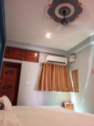 Shiv Niketan Guest House 200mtr from Shri Ram mandir