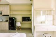 Strategic Studio Apartment at B Residence near Campus By Travelio