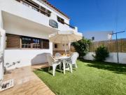 Faro Terrace Villa by Homing