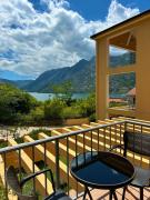Villa Risan Apartments