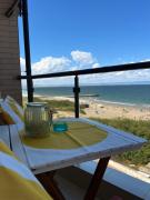 8 steps to the beach