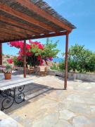 Top Agia Marina Mikrolimanou