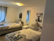 House Messe Just 3 Minutes House Messe Just 3 Minutes