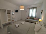 Smaragdi Rooms and Studios Smaragdi Rooms and Studios