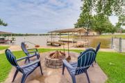 Lakefront Granbury Home with Patio, Fire Pit and Dock!